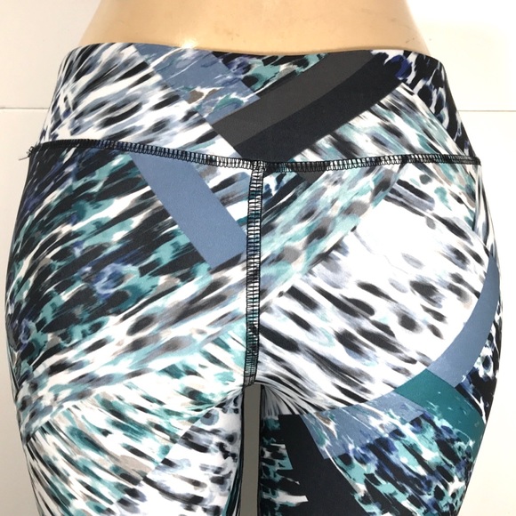 New MONO B Blue Strokes Active Yoga Workout Leggings - Picture 6 of 8